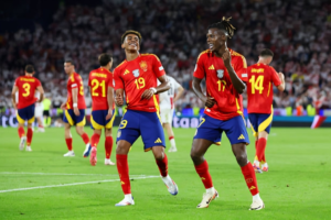 Nico Williams of Spain celebrates scoring his team's third goal with teammate Lamine Yamal during the UEFA EURO 2024 Image Credit: gettyimages